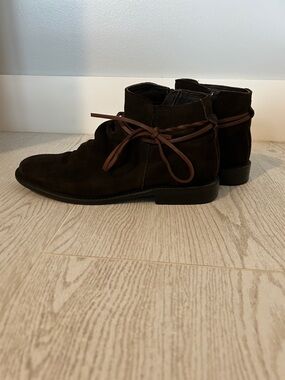 Suede Chukka Boots in Dark Brown with Wrap Lace